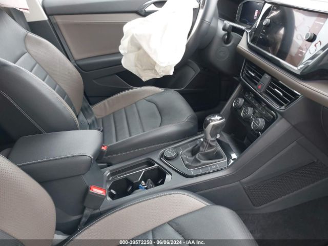 3VVJX7B2XNM023699 Volkswagen Taos 1.5t Sel
