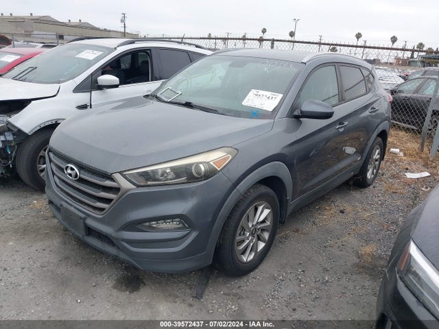 Hyundai TUCSON SE 2016 KM8J33A44GU202157 Image 2
