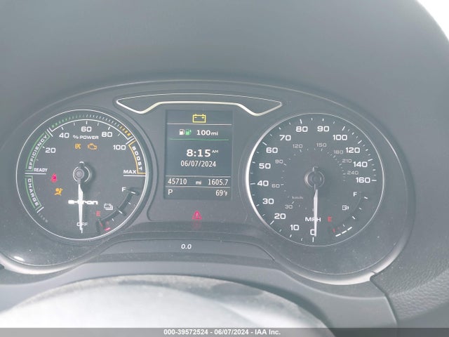 WAUUPBFF3HA059597 Audi A3 E-tron 1.4t Premium
