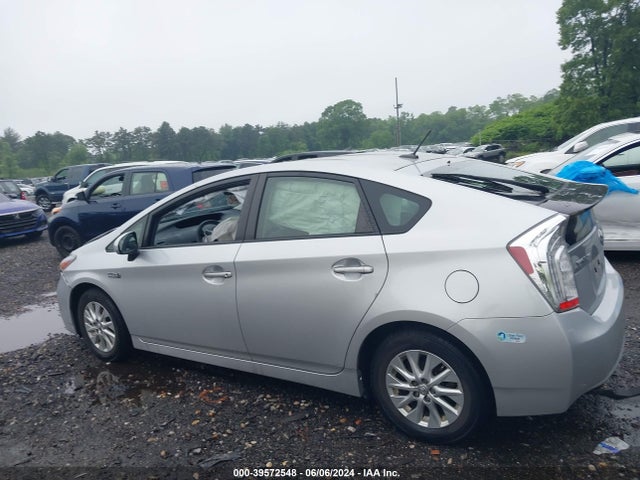 Toyota PRIUS PLUG-IN 2014 JTDKN3DP9E3061761 Image 14