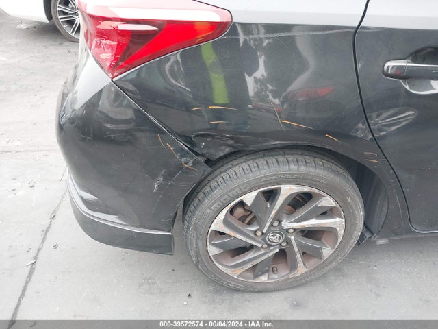 Toyota COROLLA IM 2018 JTNKARJE0JJ562928 Image 19
