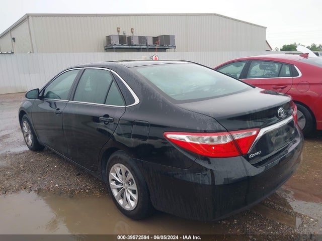 Toyota CAMRY LE 2015 4T4BF1FK2FR462469 Image 3