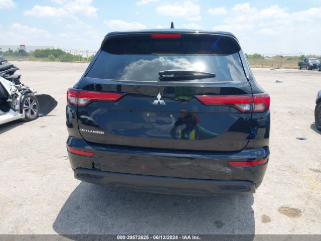 JA4J3UA88RZ032933 Mitsubishi Outlander Es 2.5 2wd