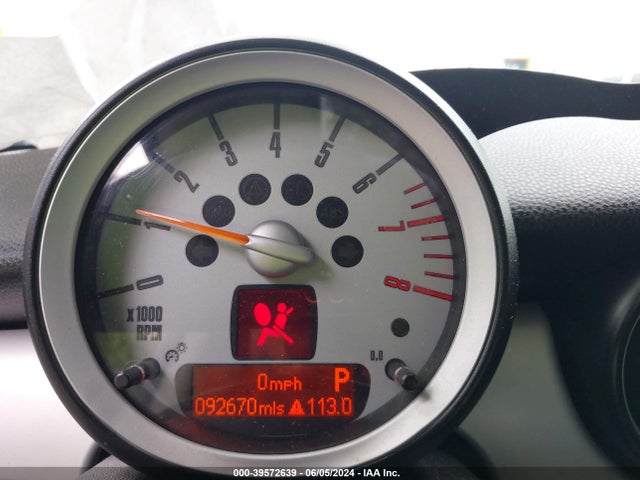 2009 MINI COOPER WMWMF33569TW73411 Photo 6