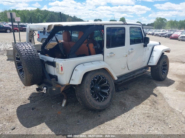1C4BJWDG9HL661472 Jeep Wrangler Unlimited Sport 4x4