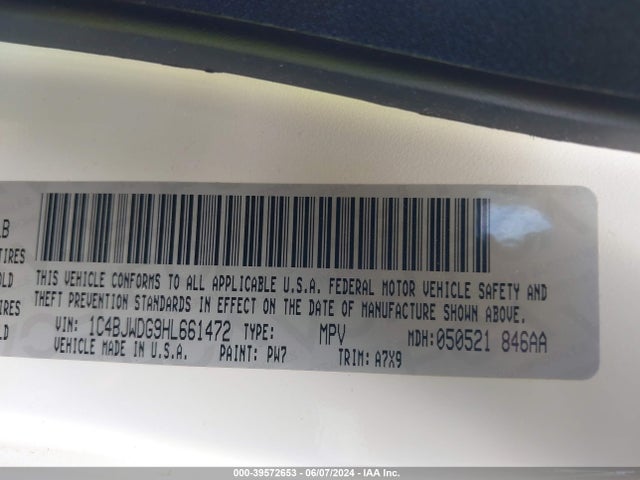 1C4BJWDG9HL661472 Jeep Wrangler Unlimited Sport 4x4