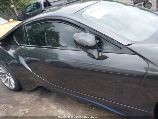 WBY2Z2C57FV674626 BMW I8