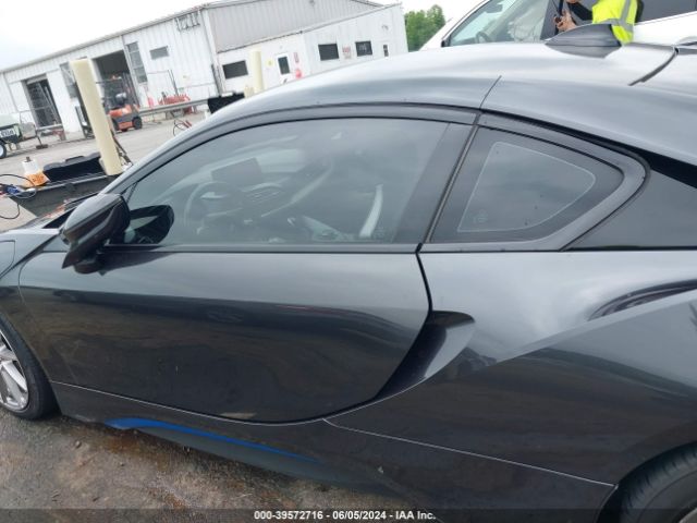 WBY2Z2C57FV674626 BMW I8