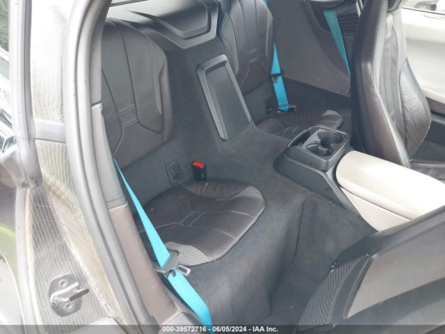 WBY2Z2C57FV674626 BMW I8