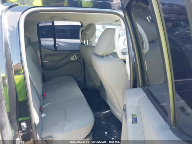 1N6DD0ER7JN771568 Nissan Frontier Sv