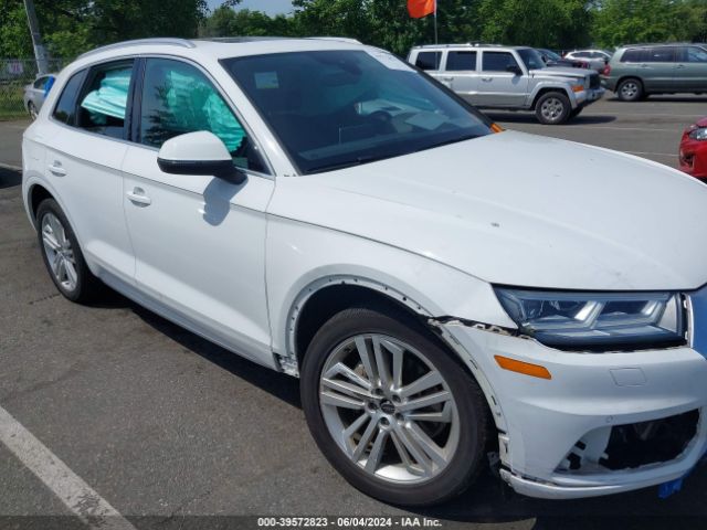 WA1BNAFY0J2024277 Audi Q5 2.0t Premium/2.0t Tech Premium