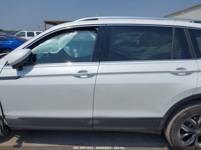 3VV3B7AX6PM114881 Volkswagen Tiguan 2.0t Se