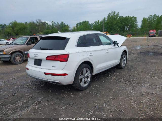 WA1BNAFY5K2036166 Audi Q5 45 Premium