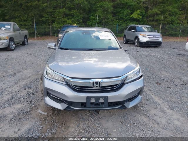 JHMCR6F76HC031644 Honda Accord Hybrid Touring