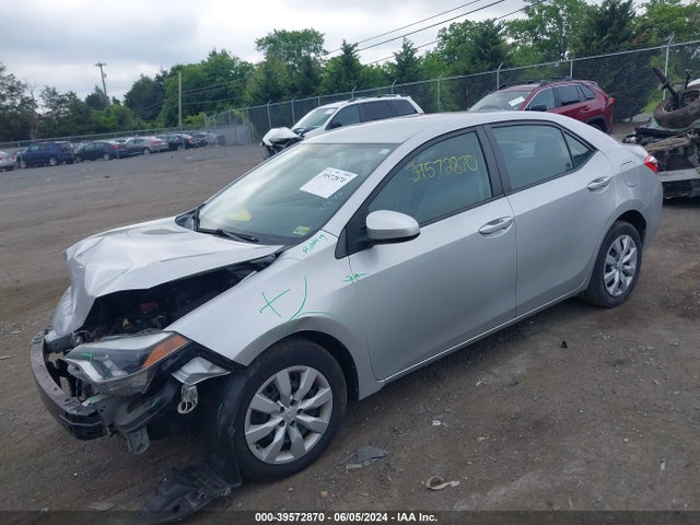 Toyota COROLLA LE 2015 2T1BURHE2FC359043 Image 2