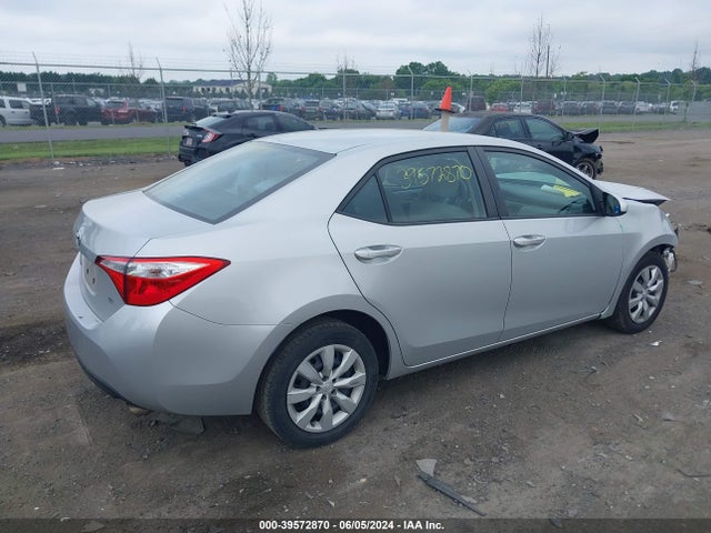 Toyota COROLLA LE 2015 2T1BURHE2FC359043 Image 4
