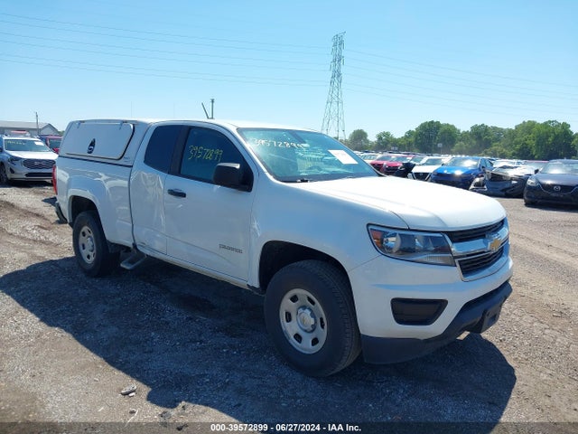2019 1GCHSBEAXK1169885 main image