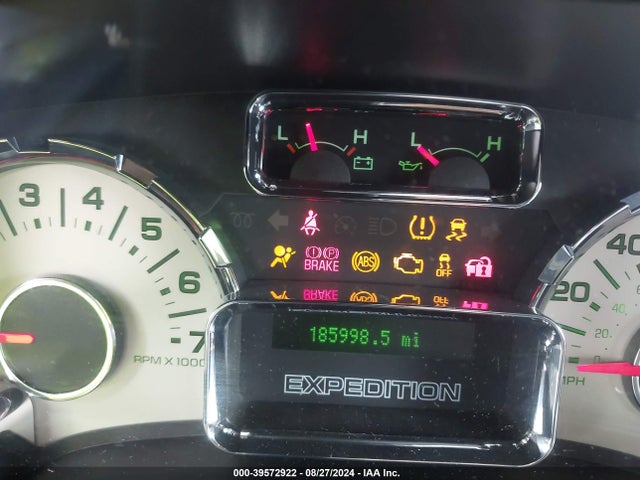 Ford Expedition Limited 2014 1FMJU1K59EEF38676 Image 14