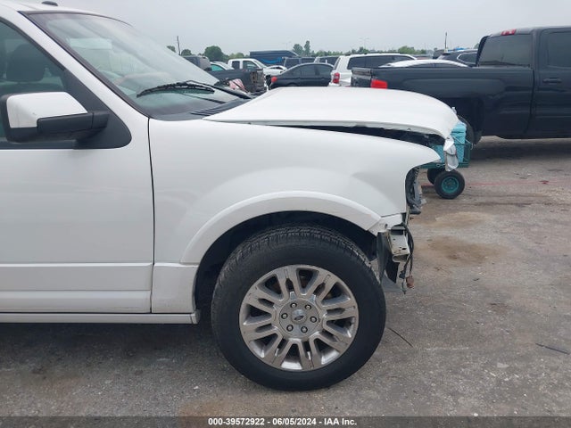 Ford Expedition Limited 2014 1FMJU1K59EEF38676 Image 17