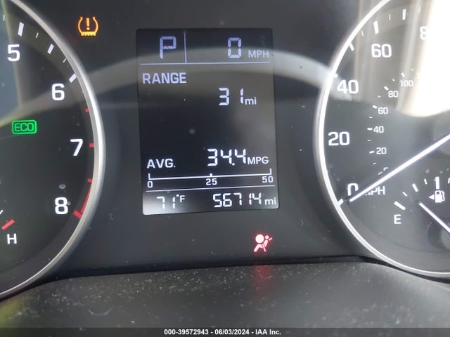 Hyundai ELANTRA SE 2017 5NPD74LF0HH152766 Image 7