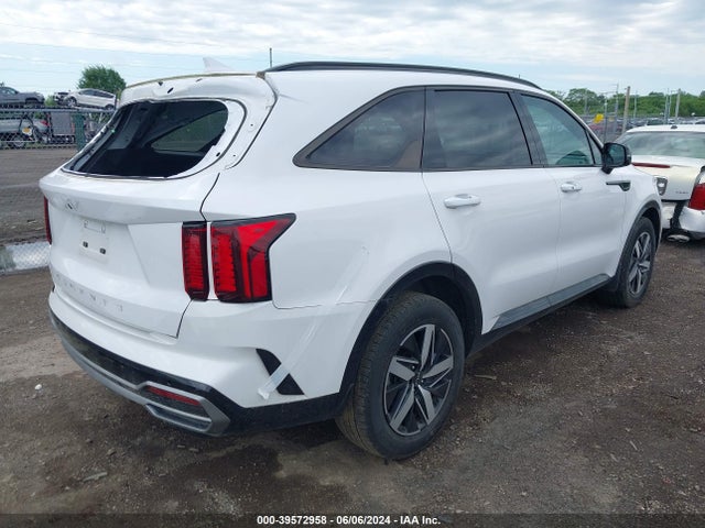 KIA SORENTO S 2022 5XYRL4LC0NG108809 Image 4