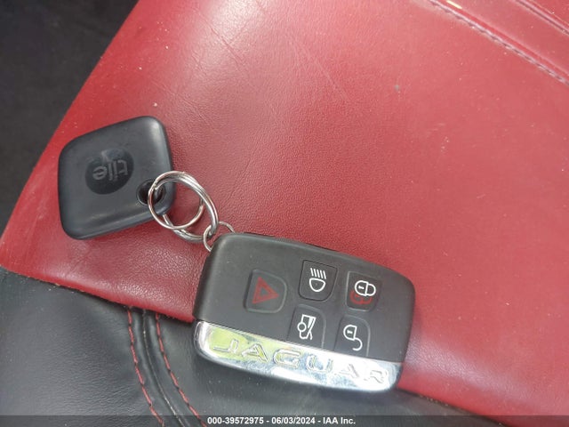 2015 JAGUAR F-TYPE SAJWA6DA7FMK11678 Photo 10