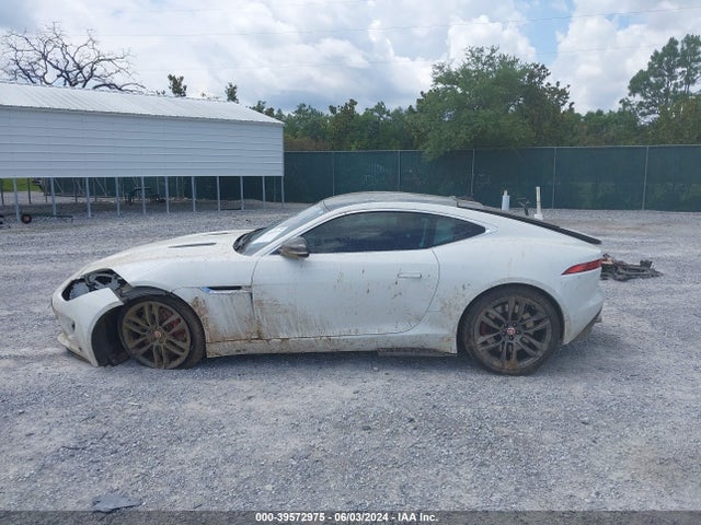 SAJWA6DA7FMK11678 Jaguar F-TYPE R