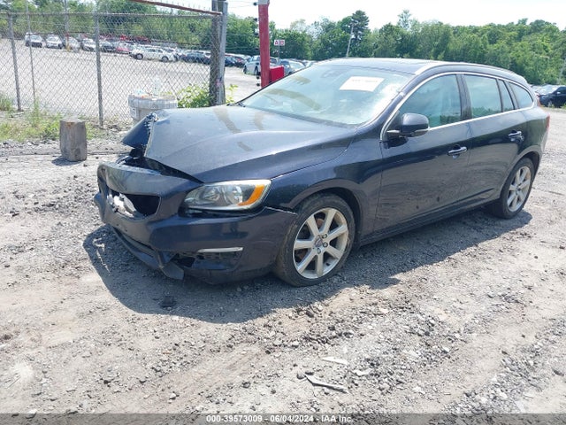 YV140MEK0G1314488 Volvo V60 T5 Drive-e Premier