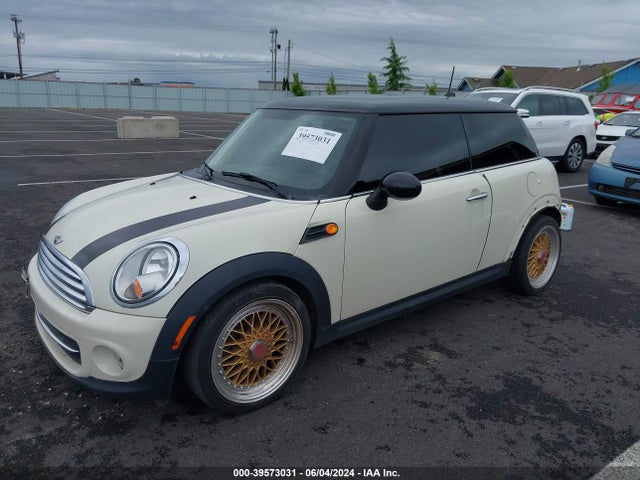 2013 MINI HARDTOP WMWSU3C58DT685047 Photo 1