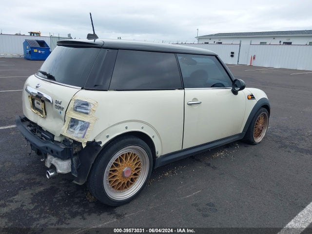 2013 MINI HARDTOP WMWSU3C58DT685047 Photo 3