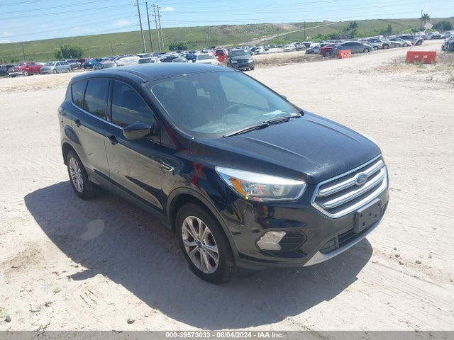 Ford ESCAPE SE 2017 1FMCU0GD3HUD78100 Image 1