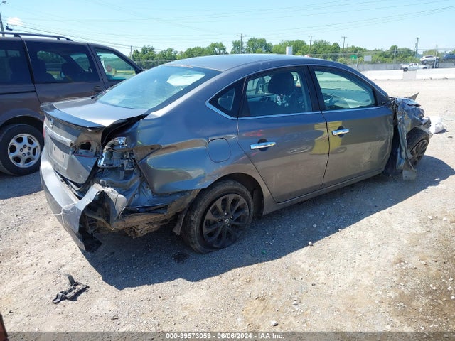 Nissan SENTRA S 2018 3N1AB7AP3JY235649 Image 4