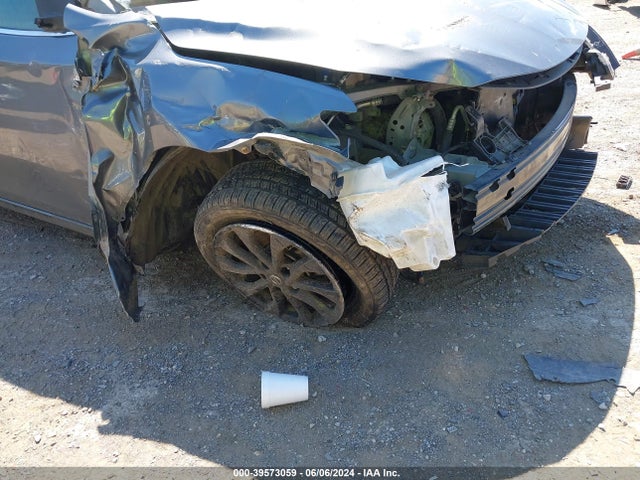 Nissan SENTRA S 2018 3N1AB7AP3JY235649 Image 6