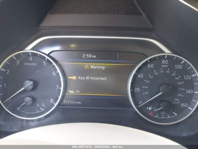 5N1AZ2MG8HN136917 Nissan MURANO SV
