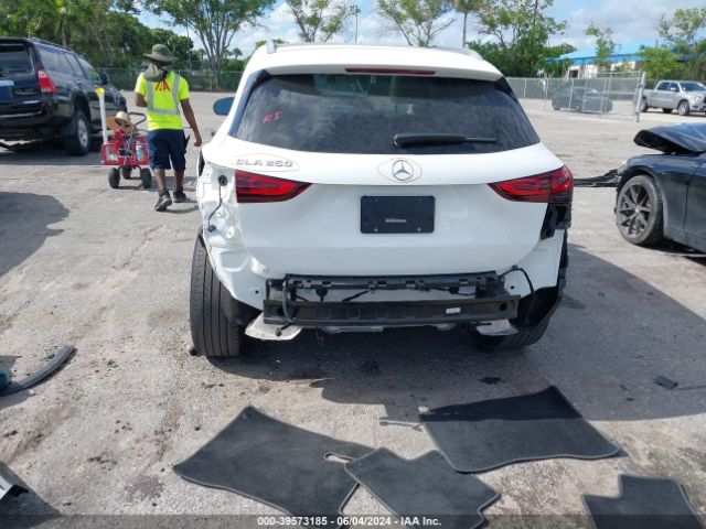 W1N4N4GB8MJ251536 Mercedes-Benz GLA 250