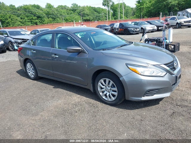 Nissan Altima 2.5 S 2018 1N4AL3AP8JC279504 Image 1
