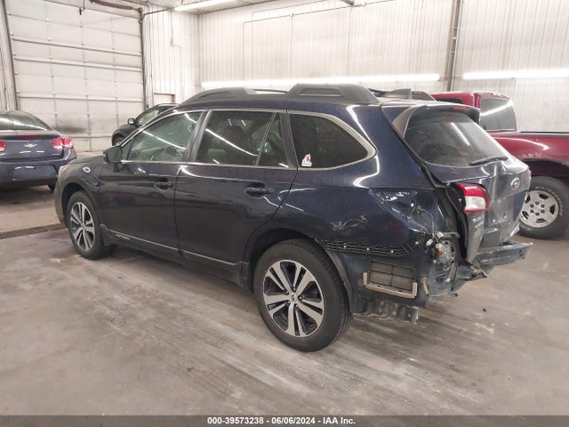 Subaru Outback 2.5i Limited 2018 4S4BSANC1J3310231 Image 3