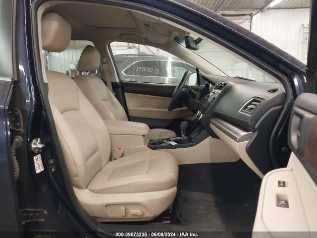 Subaru Outback 2.5i Limited 2018 4S4BSANC1J3310231 Image 5