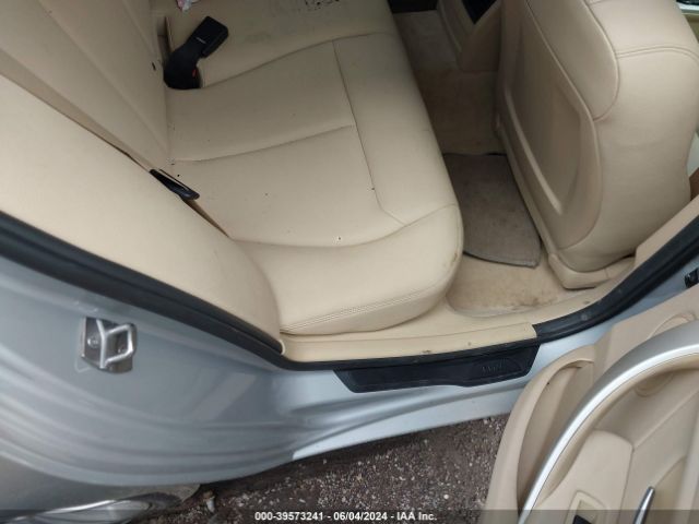 WBA3C3C54FP663419 BMW 320i Xdrive