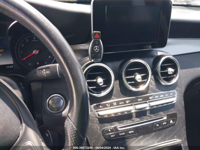 WDC0G4JB9KF600335 Mercedes-Benz GLC 300