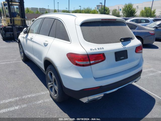 WDC0G4JB9KF600335 Mercedes-Benz GLC 300