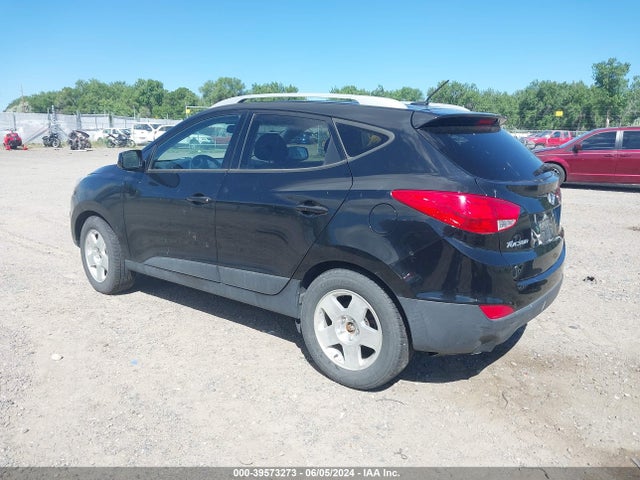 Hyundai TUCSON SE 2015 KM8JUCAG0FU062775 Image 3