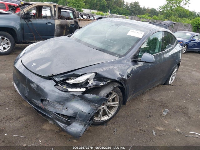 5YJYGDEEXLF048010 Tesla Model Y Long Range Dual Motor All-wheel Drive