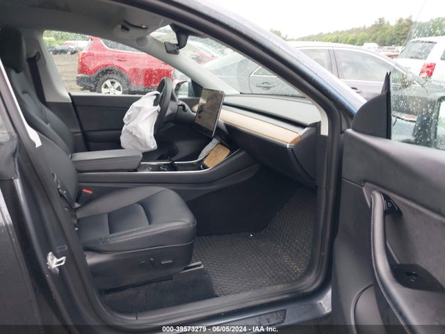 5YJYGDEEXLF048010 Tesla Model Y Long Range Dual Motor All-wheel Drive