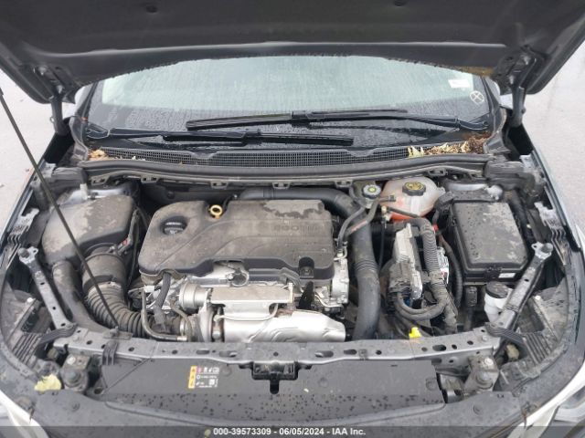 1G1BE5SM0J7215032 Chevrolet Cruze Lt Auto