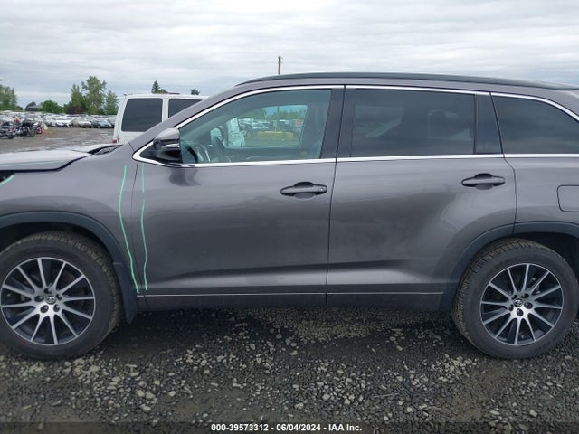 Toyota Highlander Se 2018 5TDJZRFH4JS541062 Image 14
