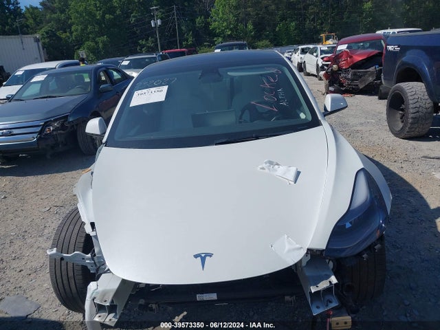 Tesla Model 3 Long Range Dual Motor All-wheel Drive 2022 5YJ3E1EB2NF332027 Image 11