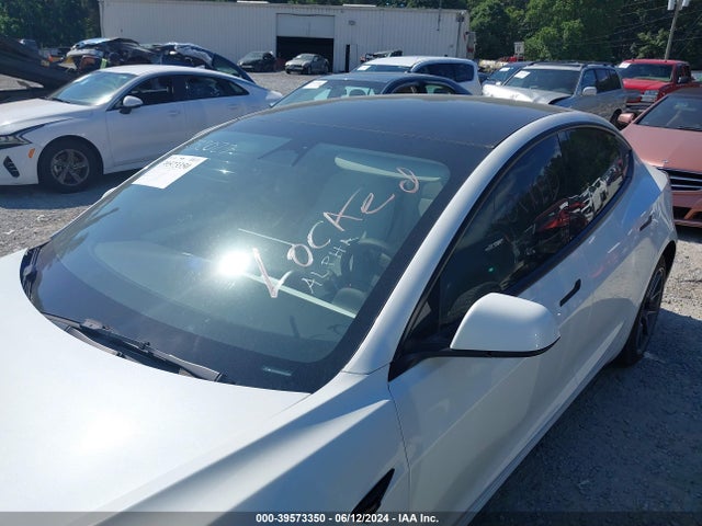 Tesla Model 3 Long Range Dual Motor All-wheel Drive 2022 5YJ3E1EB2NF332027 Image 14