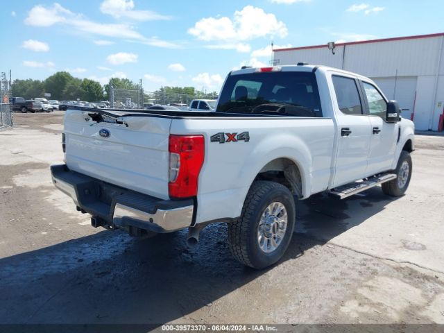 1FT7W3B67NEE59973 Ford F-350 Xl
