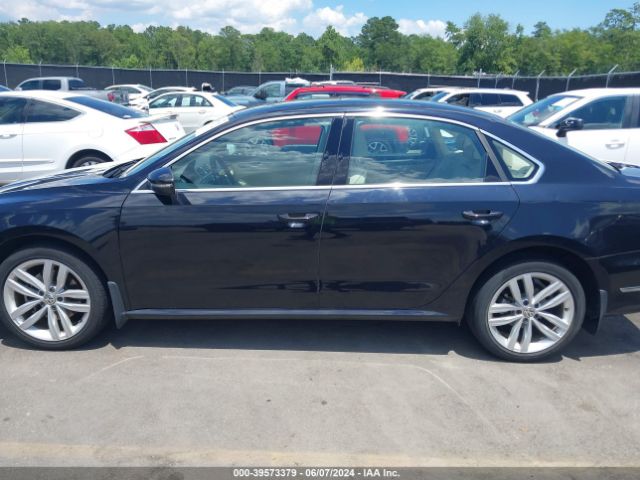 1VWBA7A30JC005297 Volkswagen Passat 2.0t Se